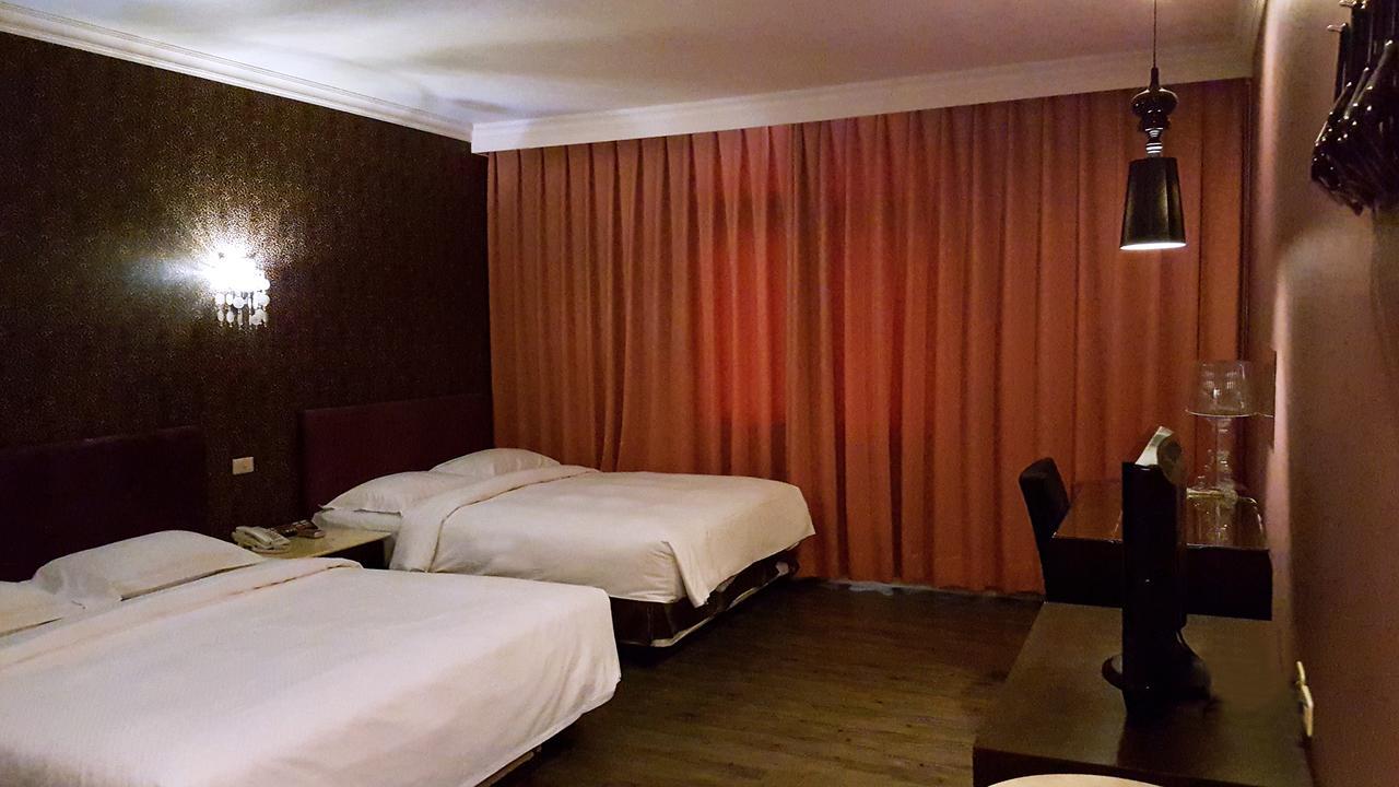 ザ リバーサイド ホテル&モーテル 高雄市 エクステリア 写真